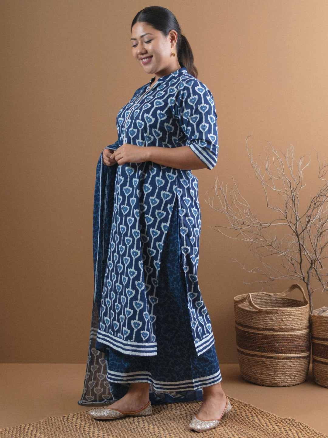 Plus Size Blue Printed Cotton Straight Suit Set - ShopLibas