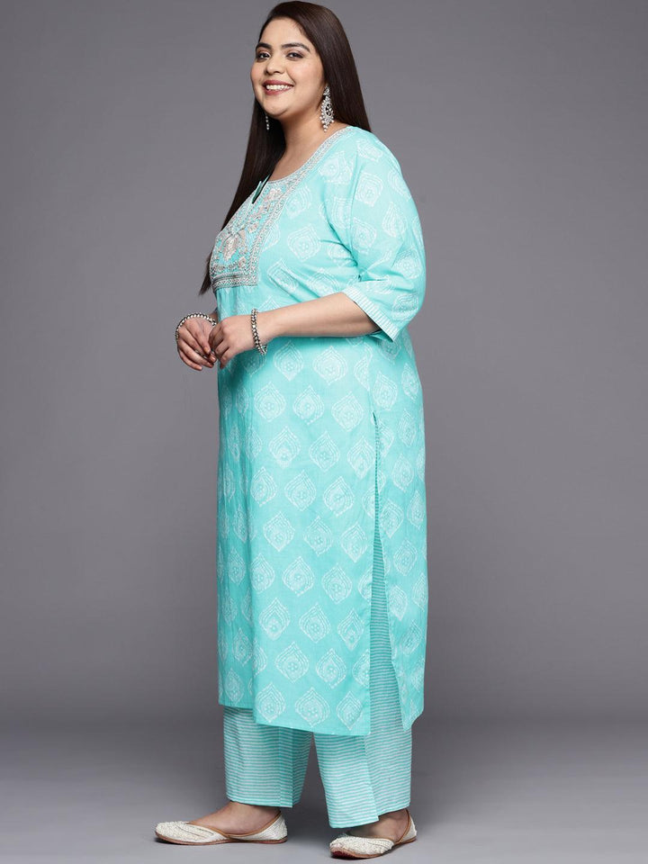 Plus Size Blue Printed Cotton Straight Kurta With Trousers & Dupatta