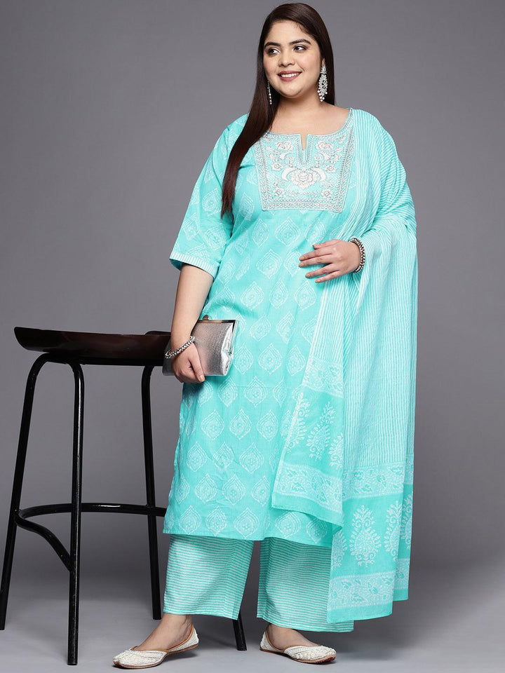 Plus Size Blue Printed Cotton Straight Kurta With Trousers & Dupatta
