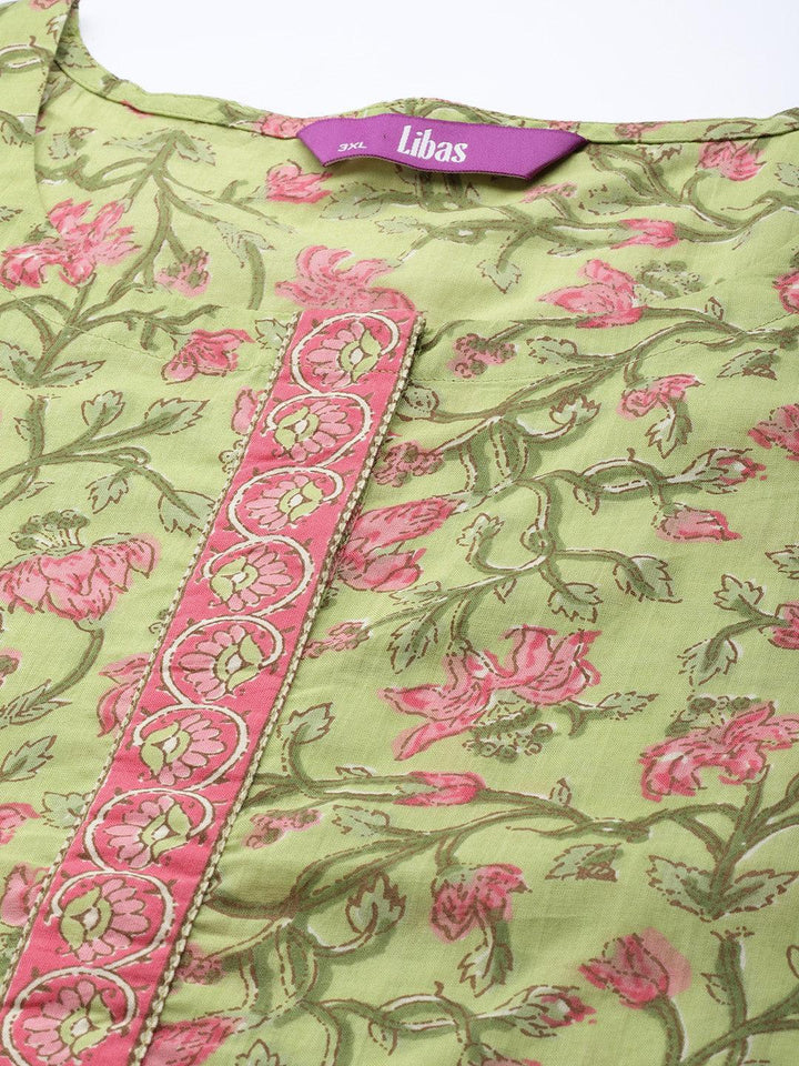 Plus Size Green Printed Cotton Kurta