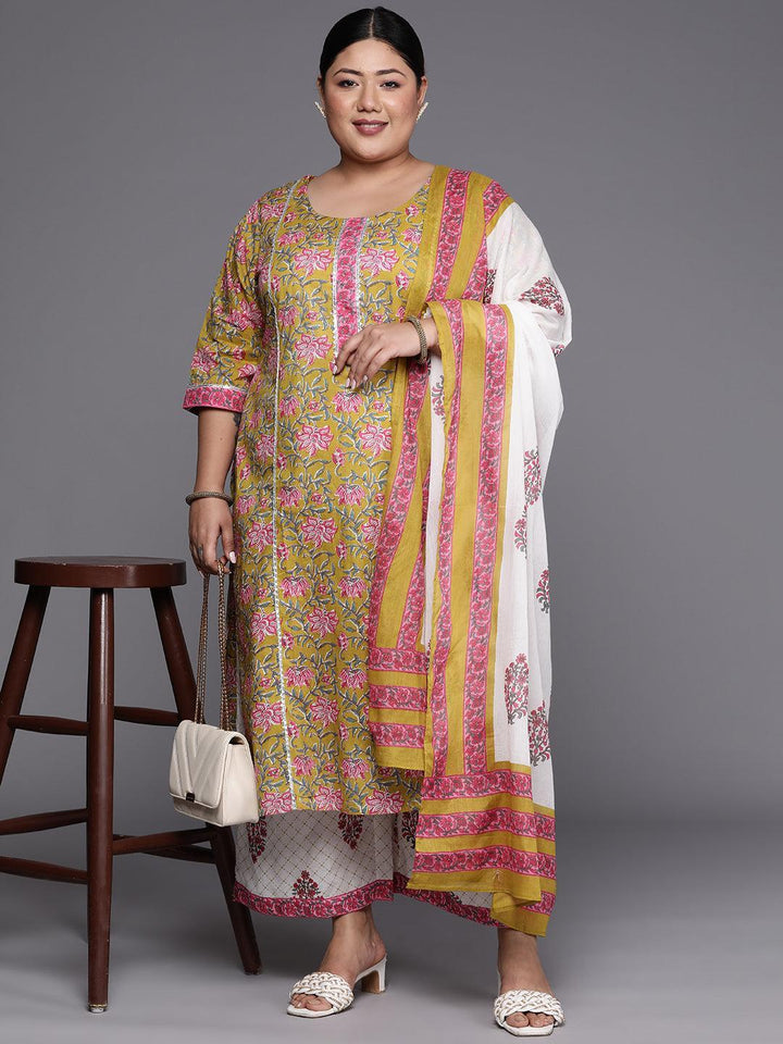 Plus Size Green Printed Cotton Straight Suit Set