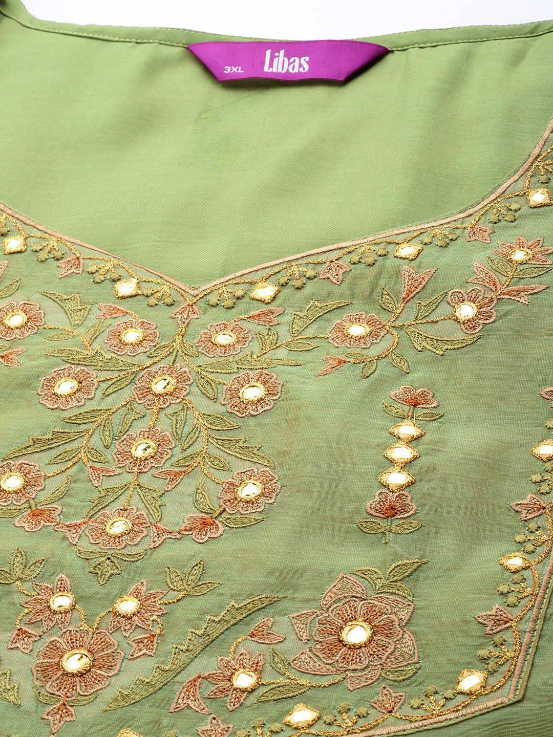 Plus Size Green Yoke Design Chanderi Cotton Straight Kurta - ShopLibas