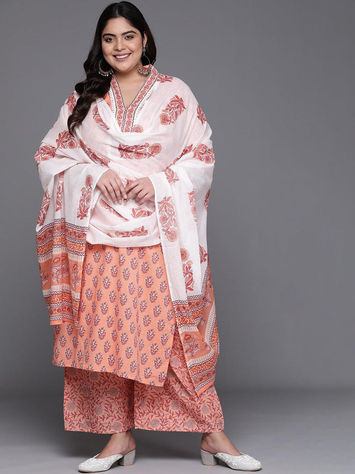 Plus Size Peach Printed Cotton Straight Kurta With Palazzos & Dupatta