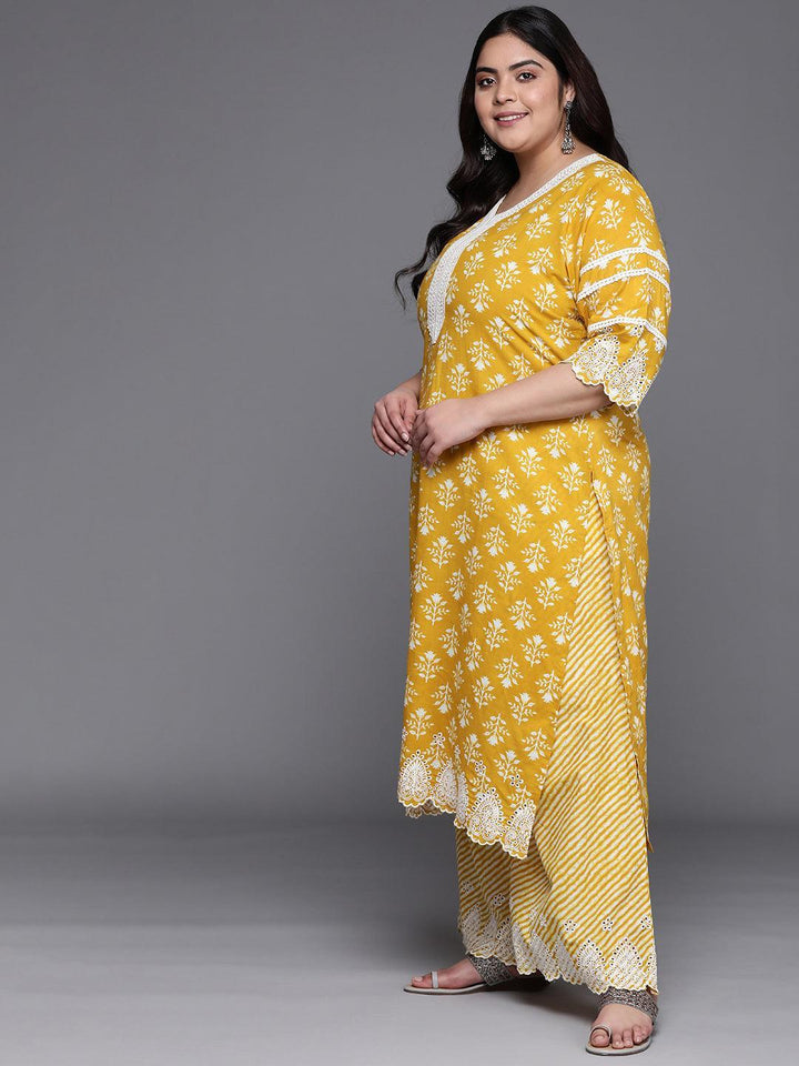 Plus Size Yellow Printed Cotton Suit Set