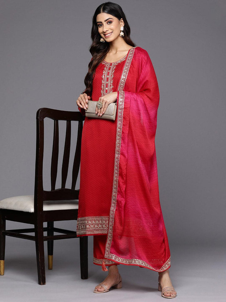 Red Printed Chiffon Straight Suit Set With Trousers