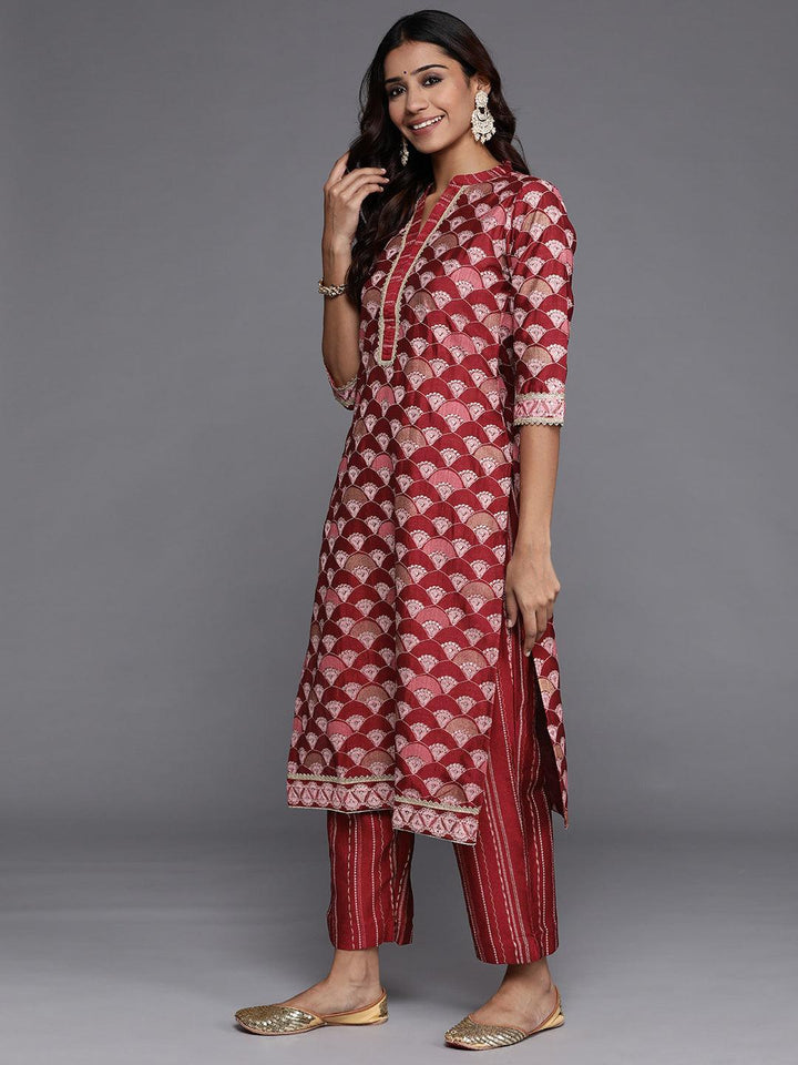 Red Printed Silk Blend Straight Kurta With Dupatta