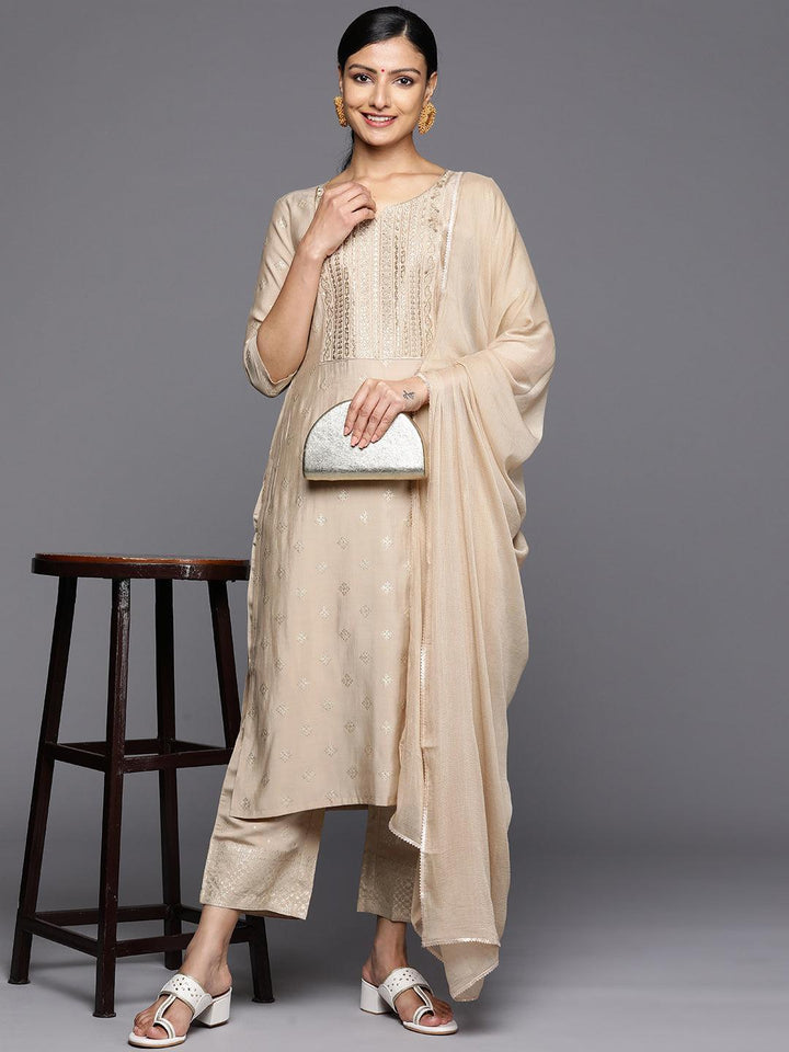 Tan Printed Silk Blend Straight Kurta With Trousers & Dupatta