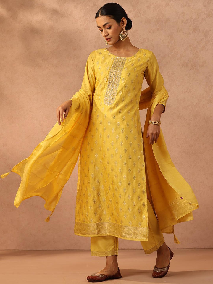 Yellow Embroidered Silk Blend Suit Set With Trousers