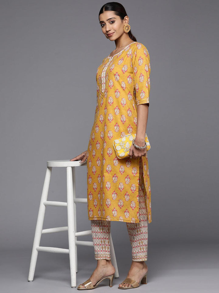 Yellow Printed Cotton Straight Kurta