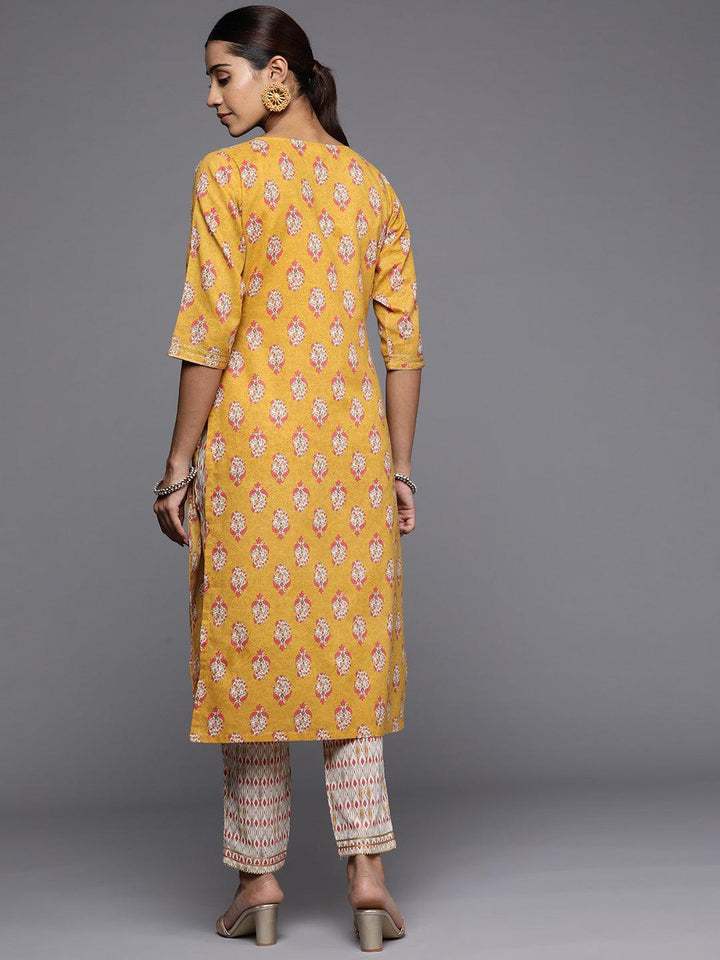 Yellow Printed Cotton Straight Kurta