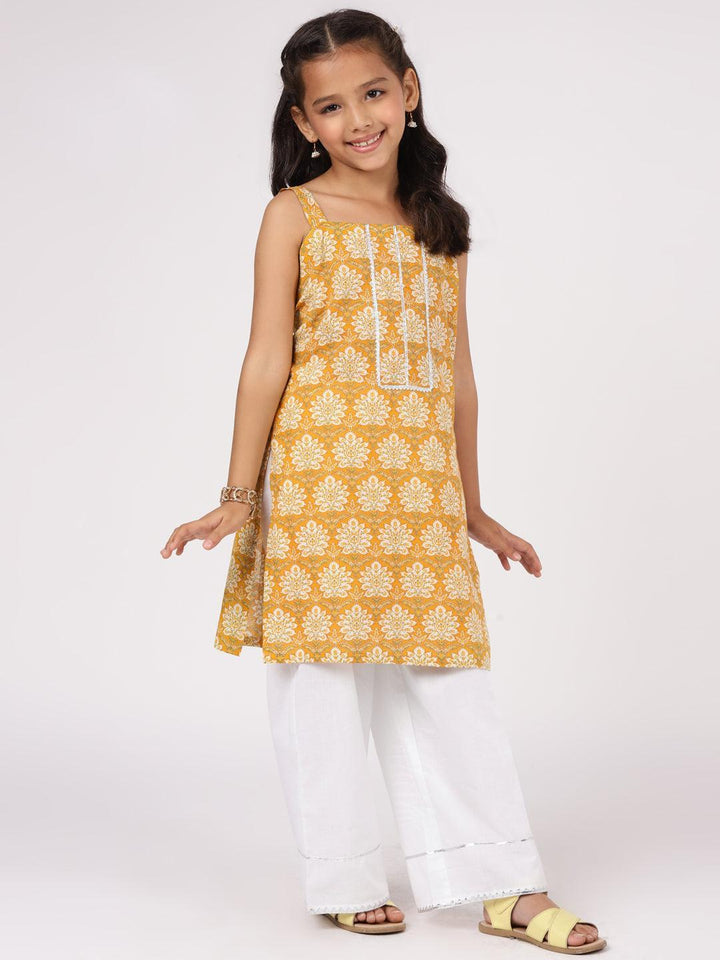 Kids Yellow Printed Cotton Straight Kurta Set