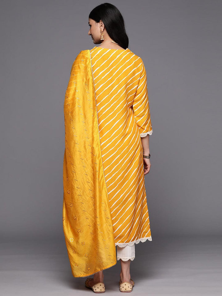 Yellow Yoke Design Silk Blend Straight Suit Set With Trousers