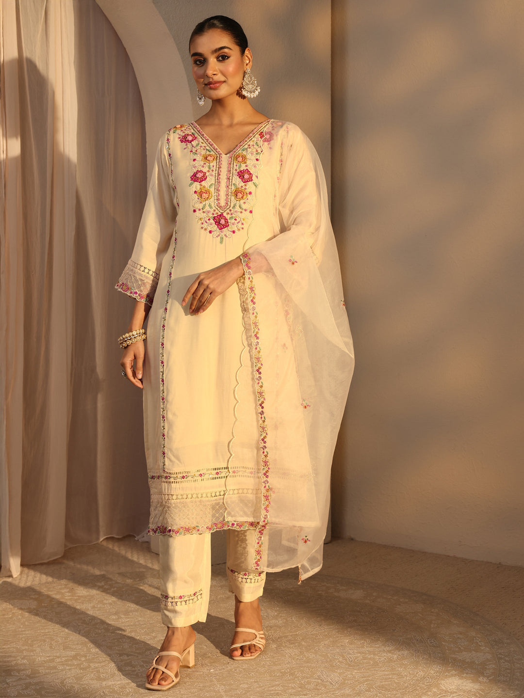 Cream Ethnic Embroidered Silk Blend Straight Suits Set With Dupatta