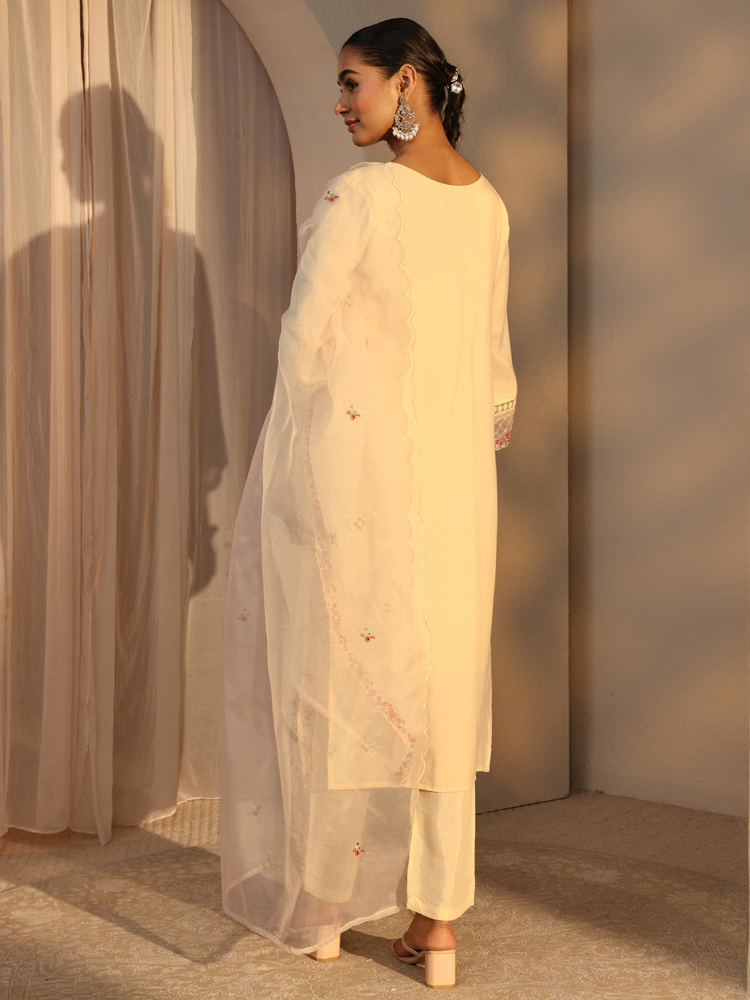 Cream Ethnic Embroidered Silk Blend Straight Suits Set With Dupatta