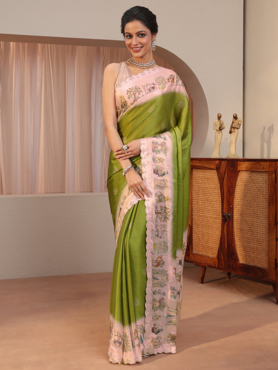 Fern Green Chiffon Saree Wth Printed Border