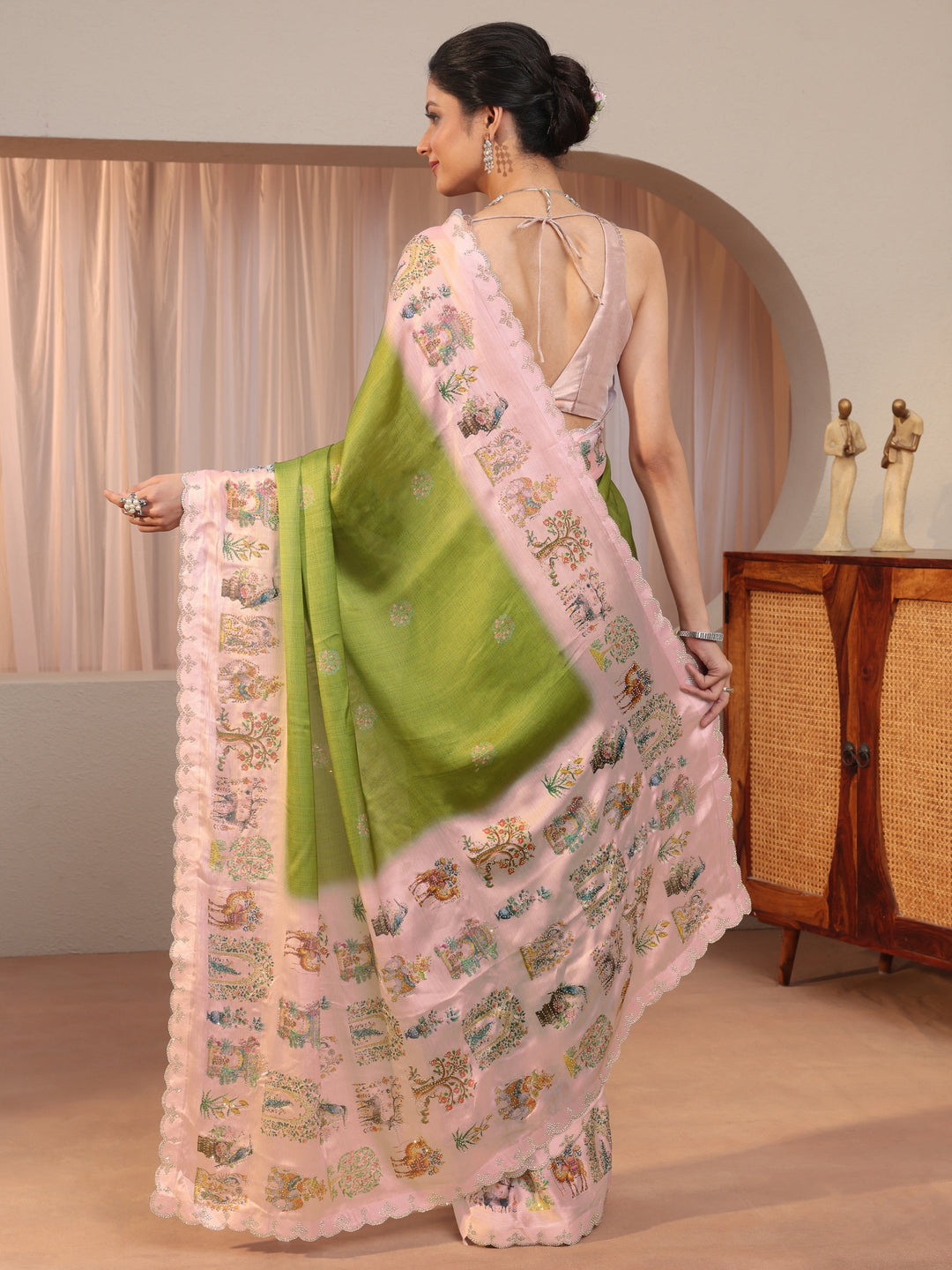 Fern Green Chiffon Saree Wth Printed Border