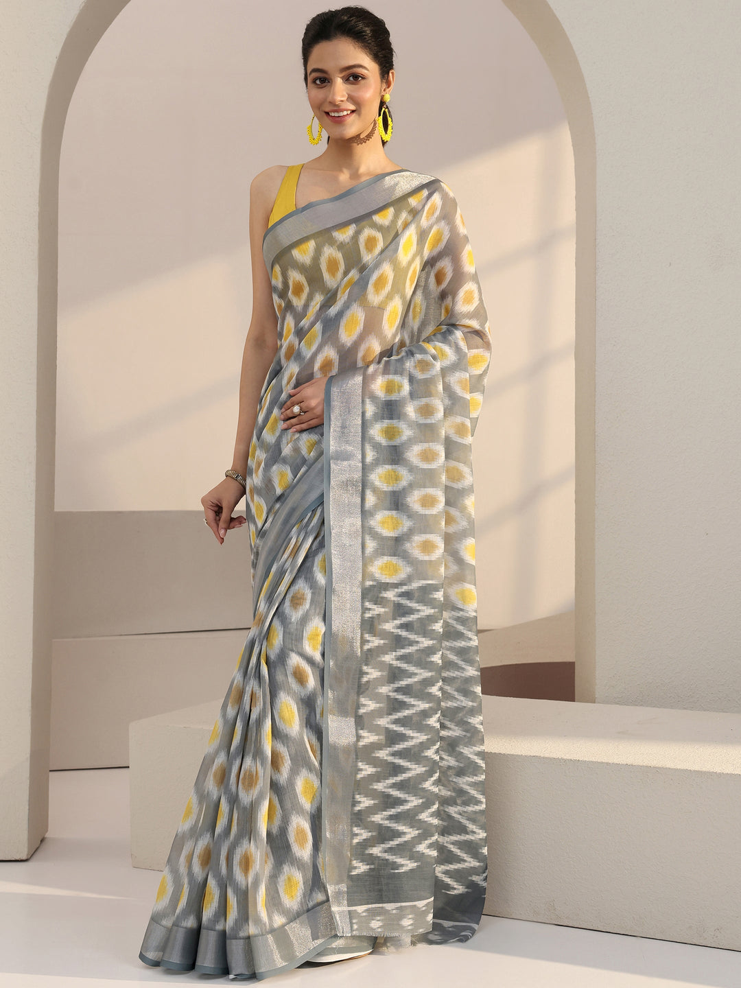 Libas Grey Geometric Printed cotton blend Saree