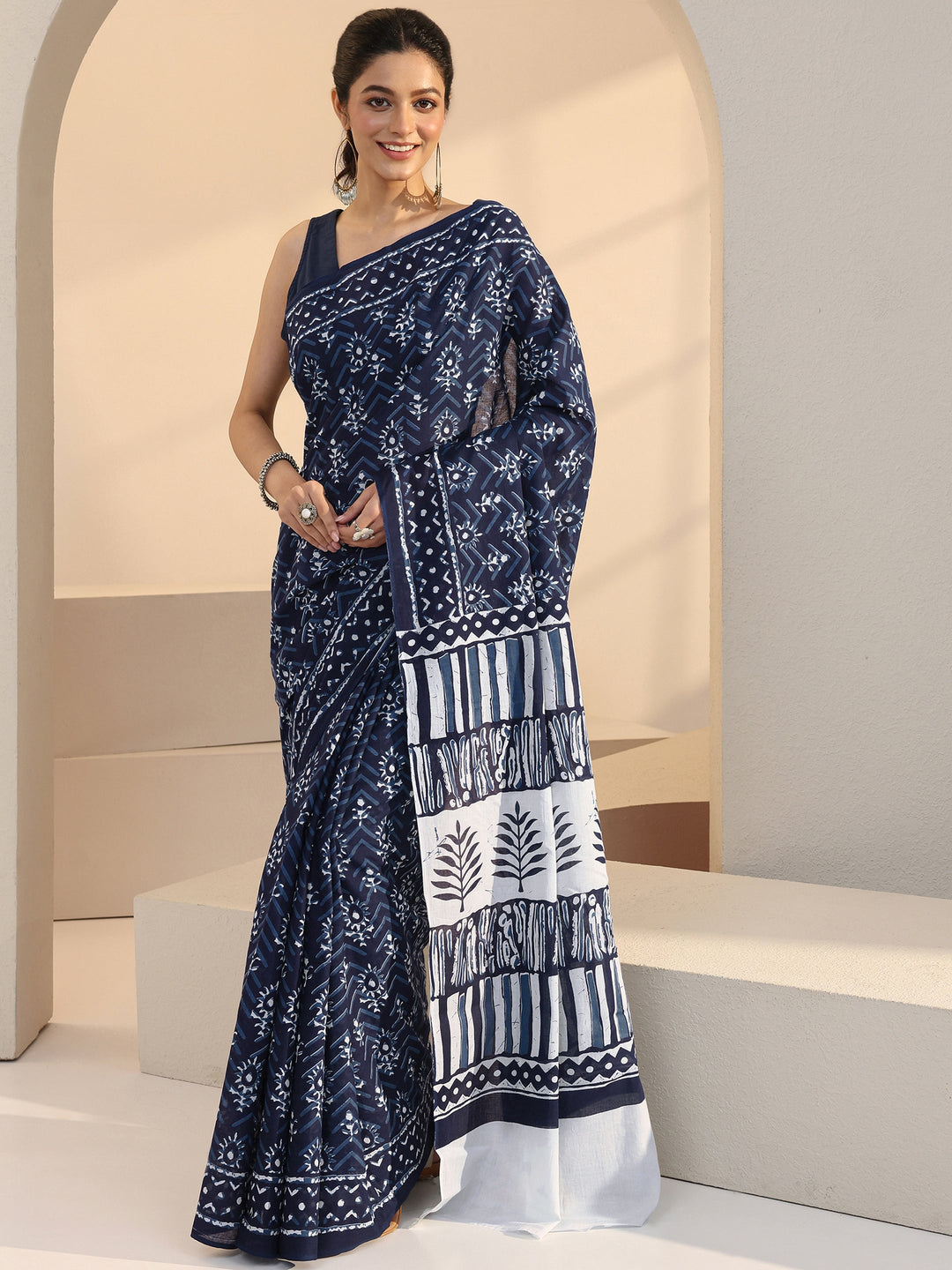 Libas Indigo Dabu Floral Print Cotton Saree