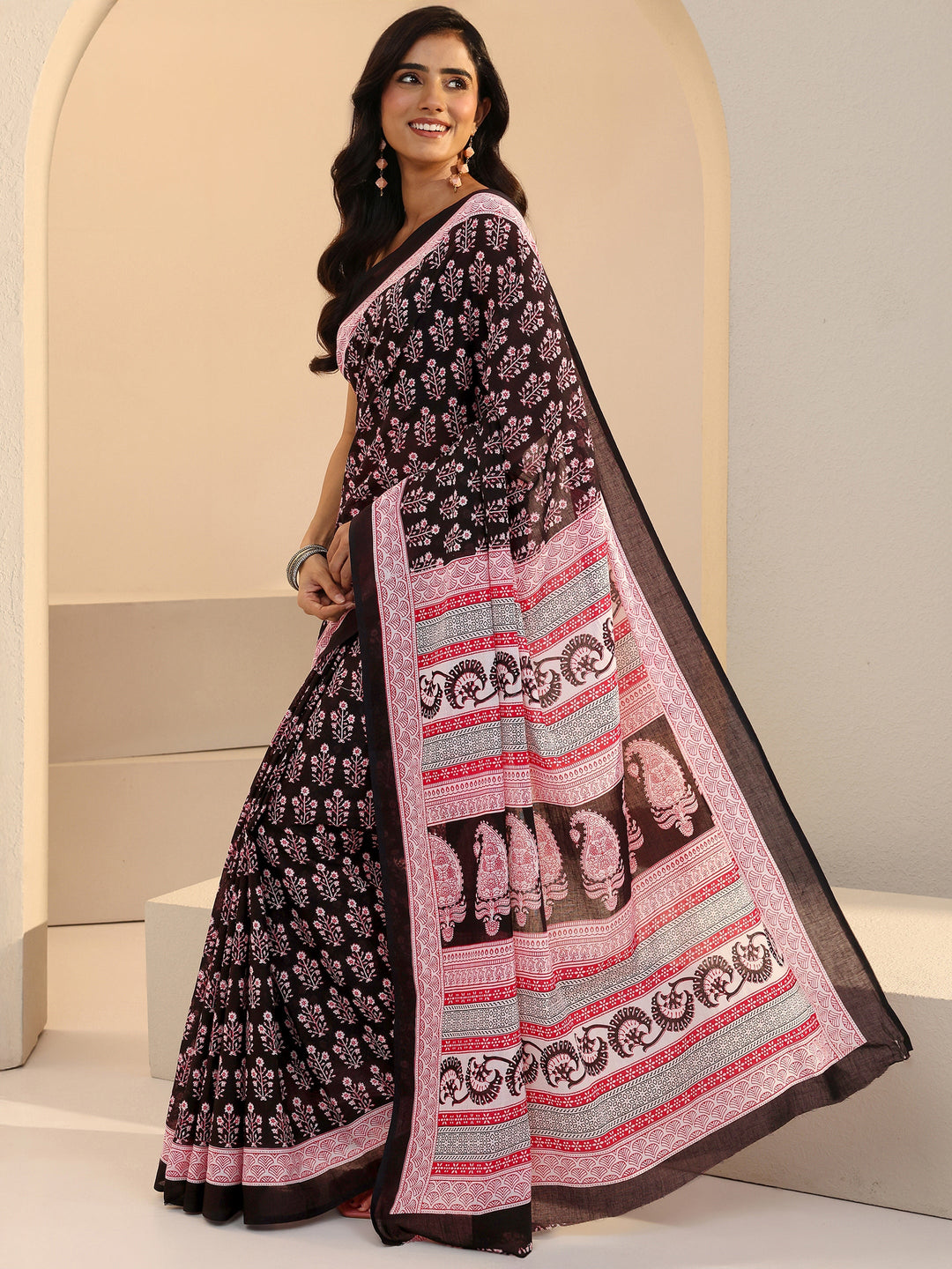 Libas Black Bagru Floral Print Cotton Saree