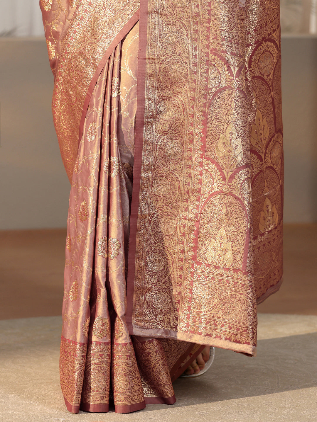 Libas Mauve Banarasi Satin Saree