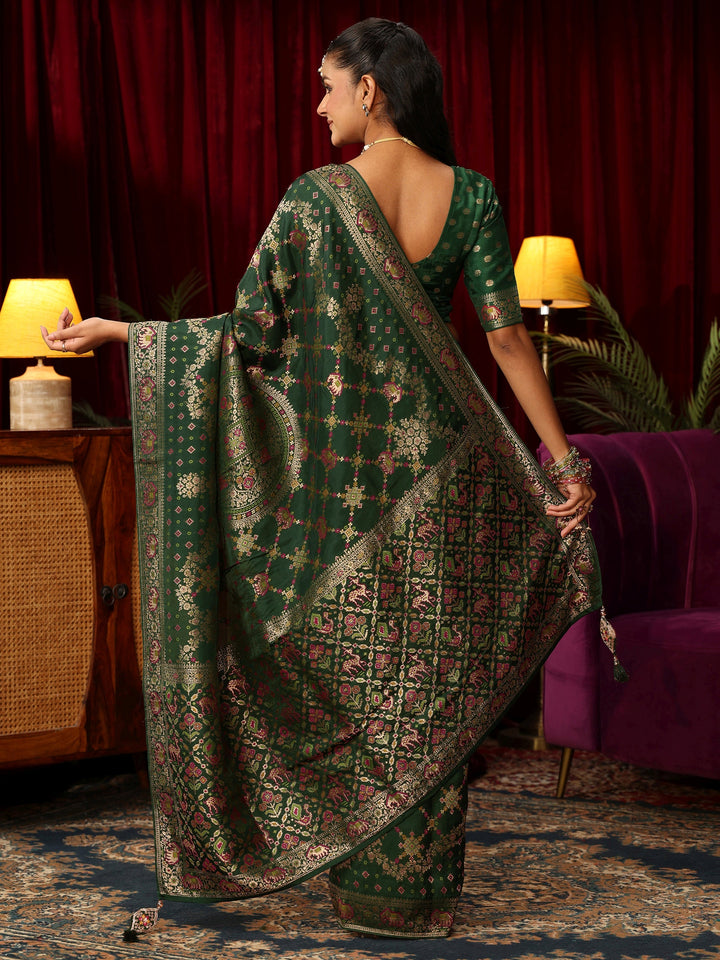 Libas Art Ombre Emerald Green Silk Blend Saree with Patola Pallu