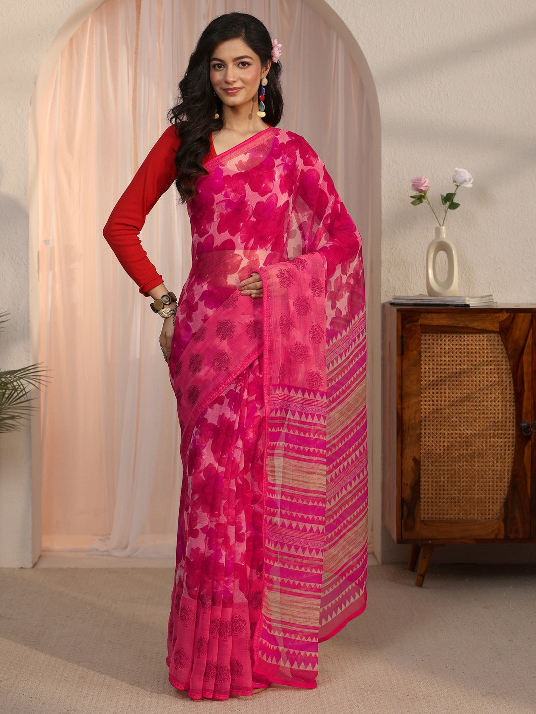 Libas Pink Floral Printed Chiffon Saree