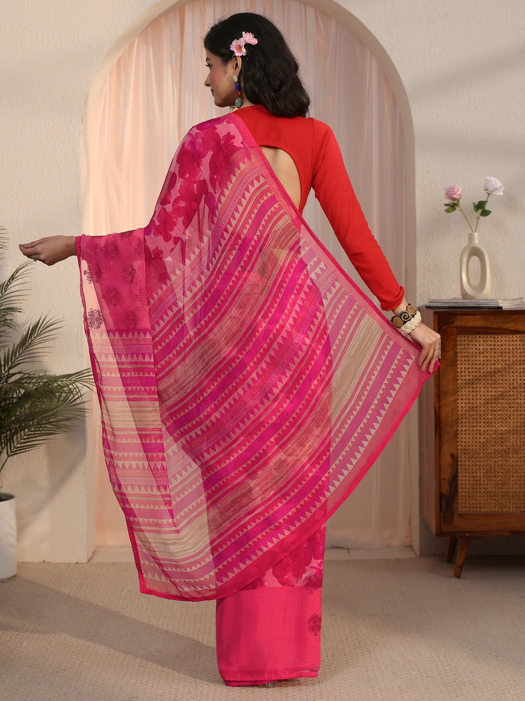 Libas Pink Floral Printed Chiffon Saree