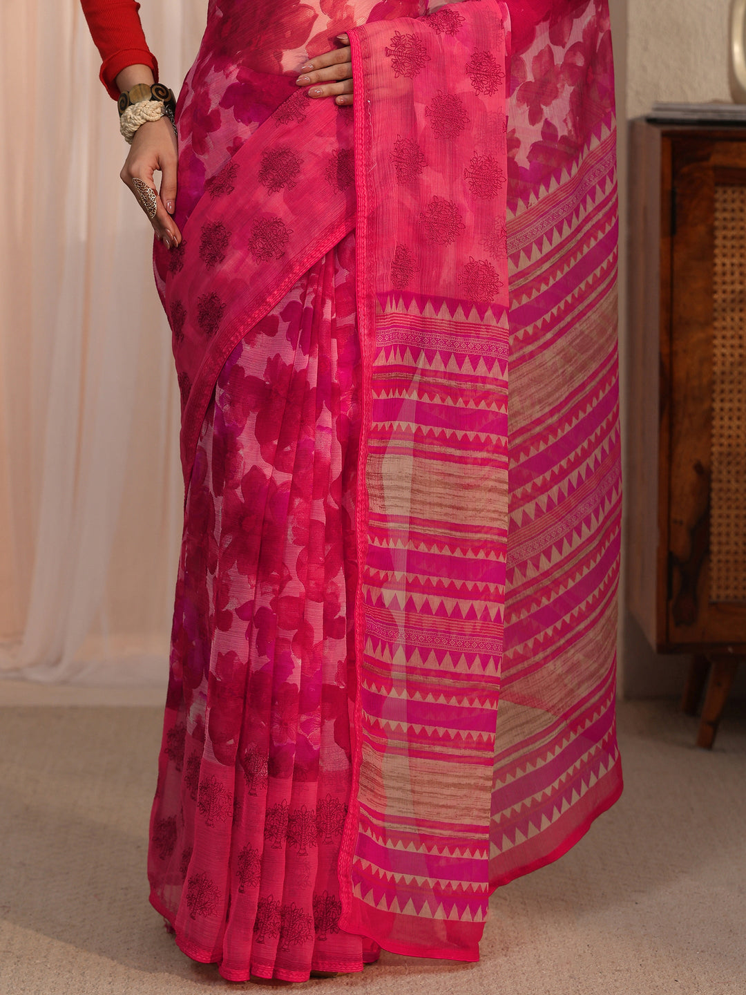 Libas Pink Floral Printed Chiffon Saree