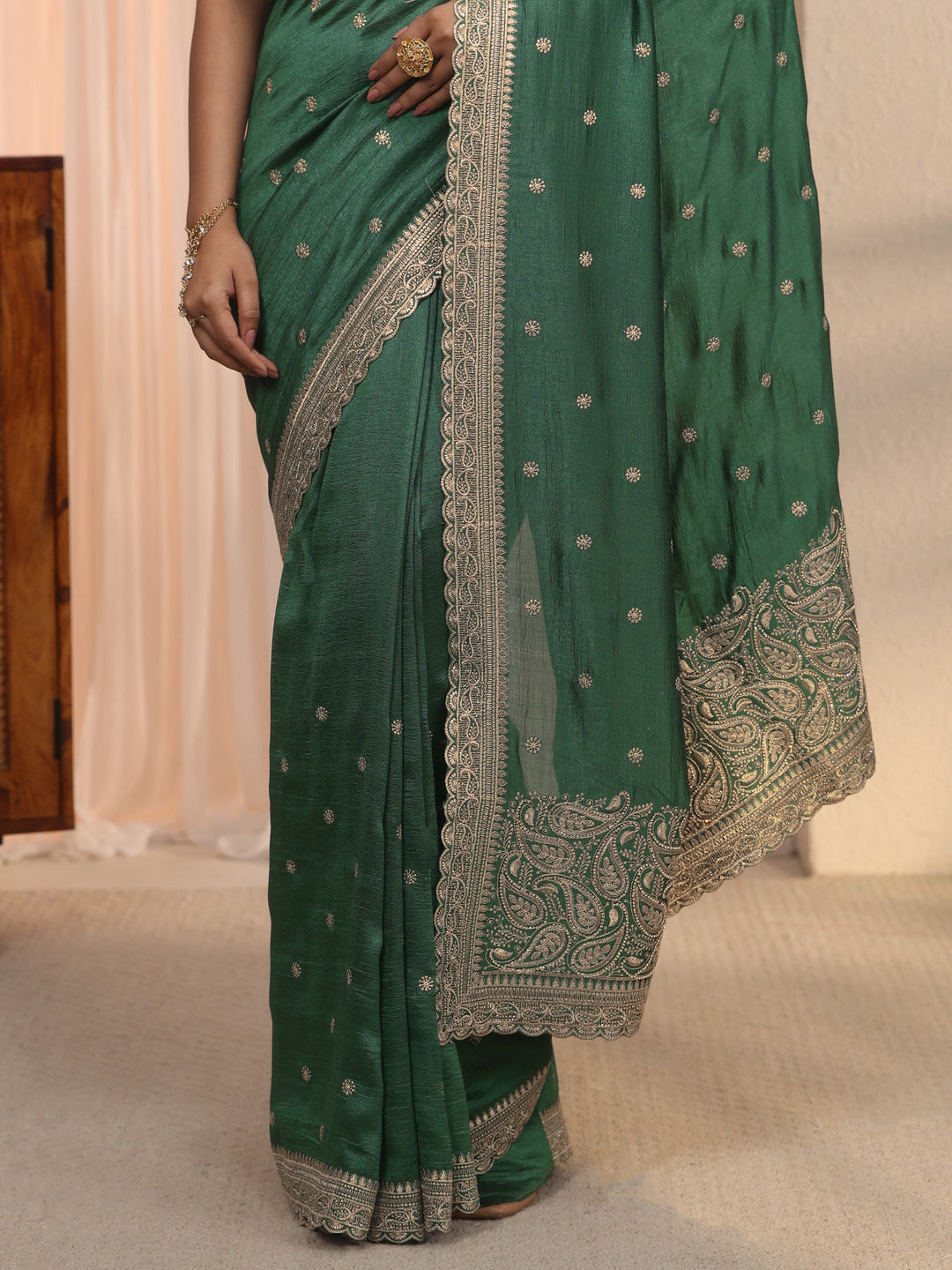 Libas Green Embroidered Silk Blend Saree with Paisley Pallu