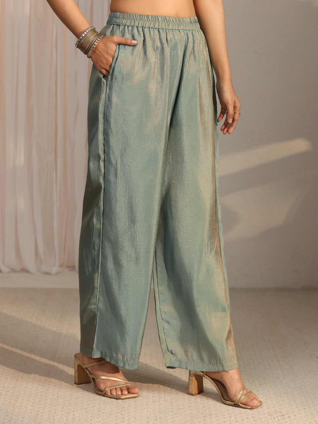 Libas Green Floral Embellished Tissue Bib Style Co-Ord Set