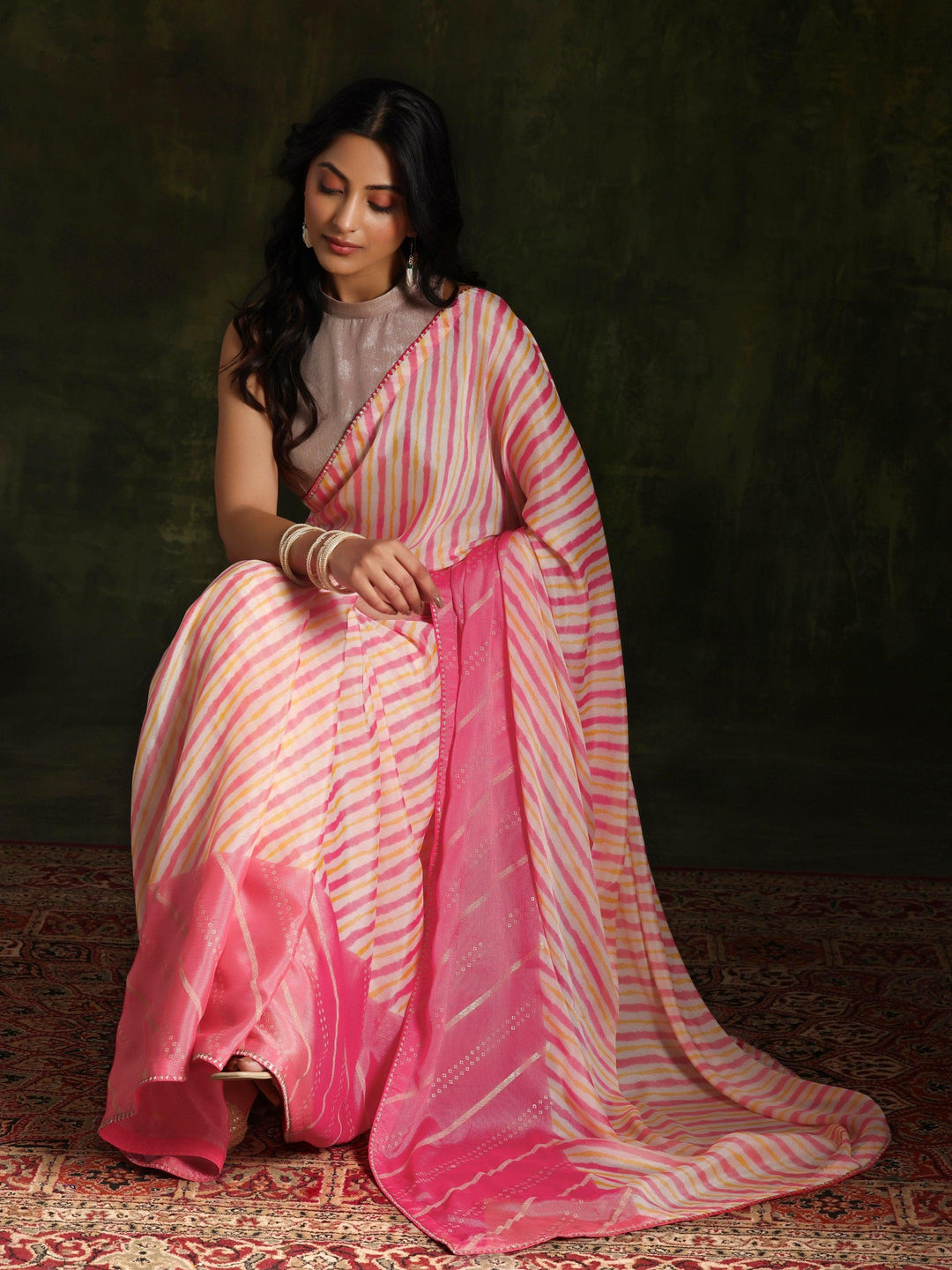 Pink Printed Silk Blend Saree With Unstitched Blouse Piece - ShopLibas