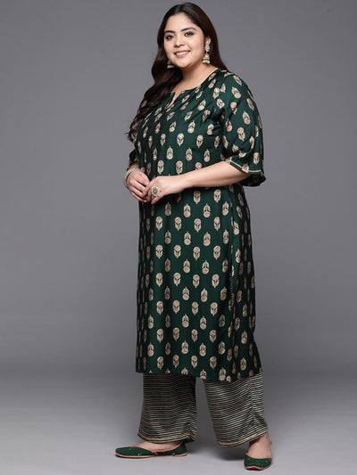 Plus Size Green Printed Silk Blend Straight Kurta With Trousers & Dupatta - ShopLibas