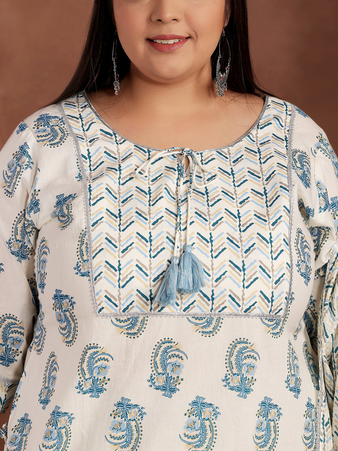 Plus Size Cream Printed Cotton Straight Suit With Dupatta