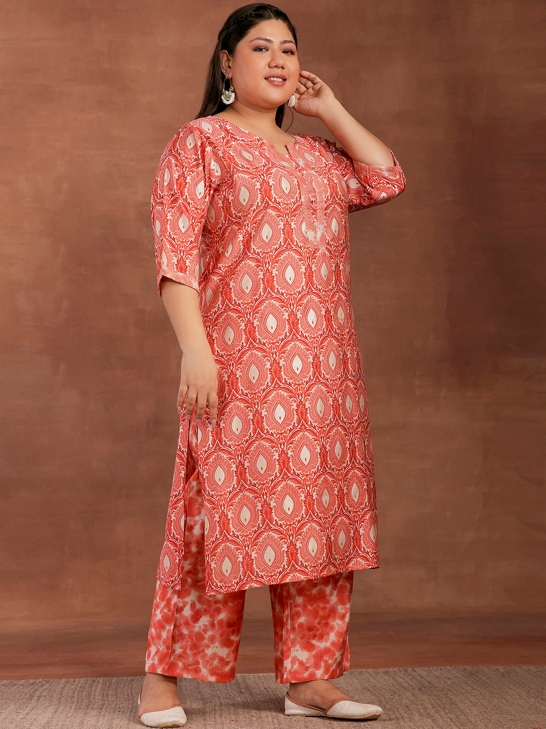 Plus Size Peach Printed Silk Blend Straight Kurta With Palazzos