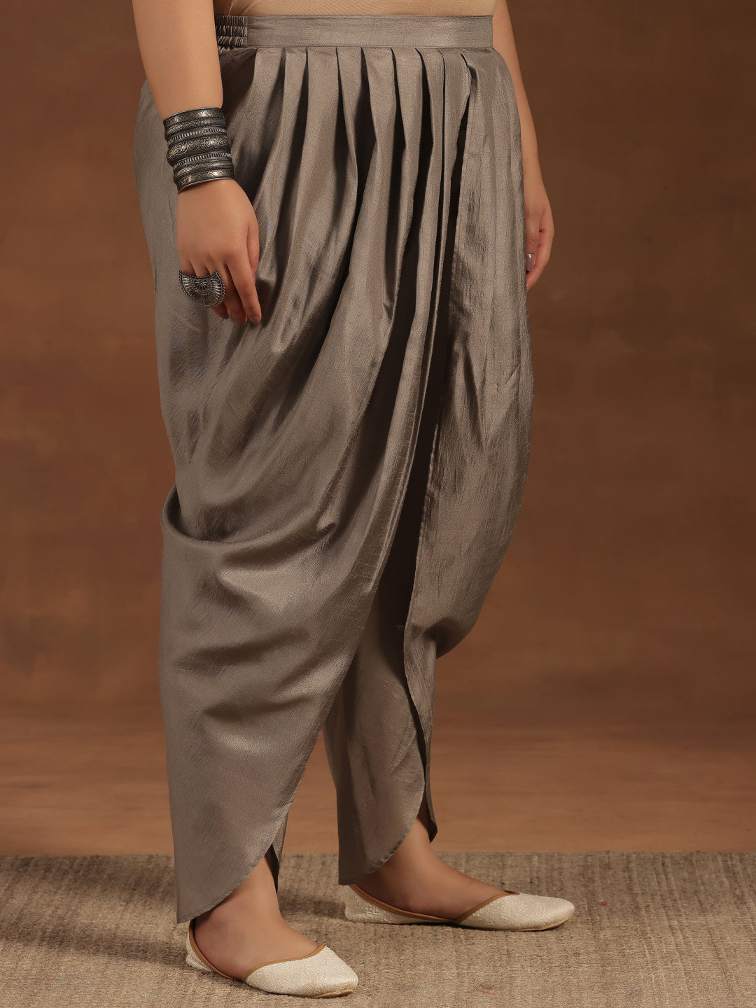 Plus Size Grey Printed Silk Blend Straight Kurta Set