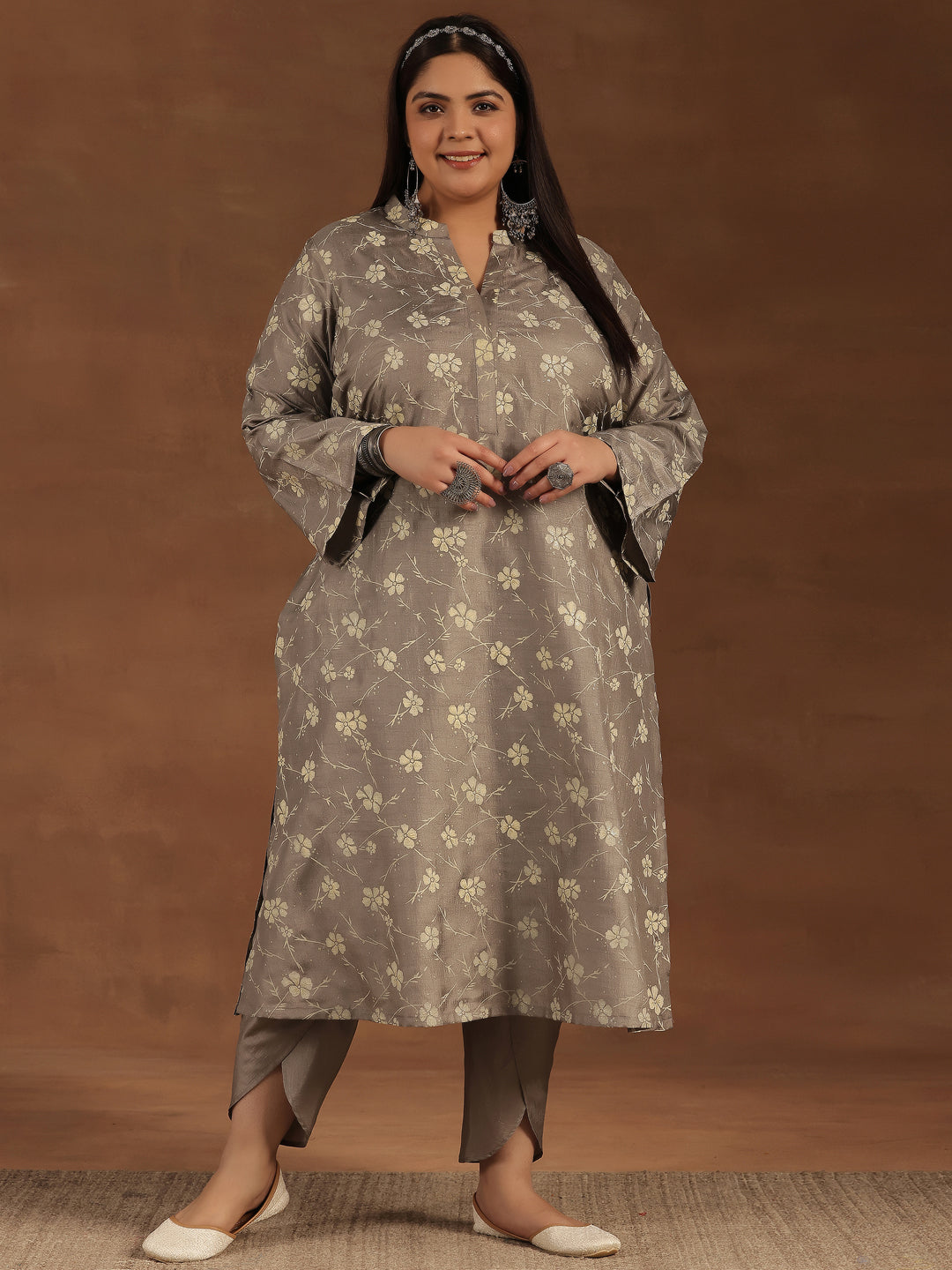 Plus Size Grey Printed Silk Blend Straight Kurta Set