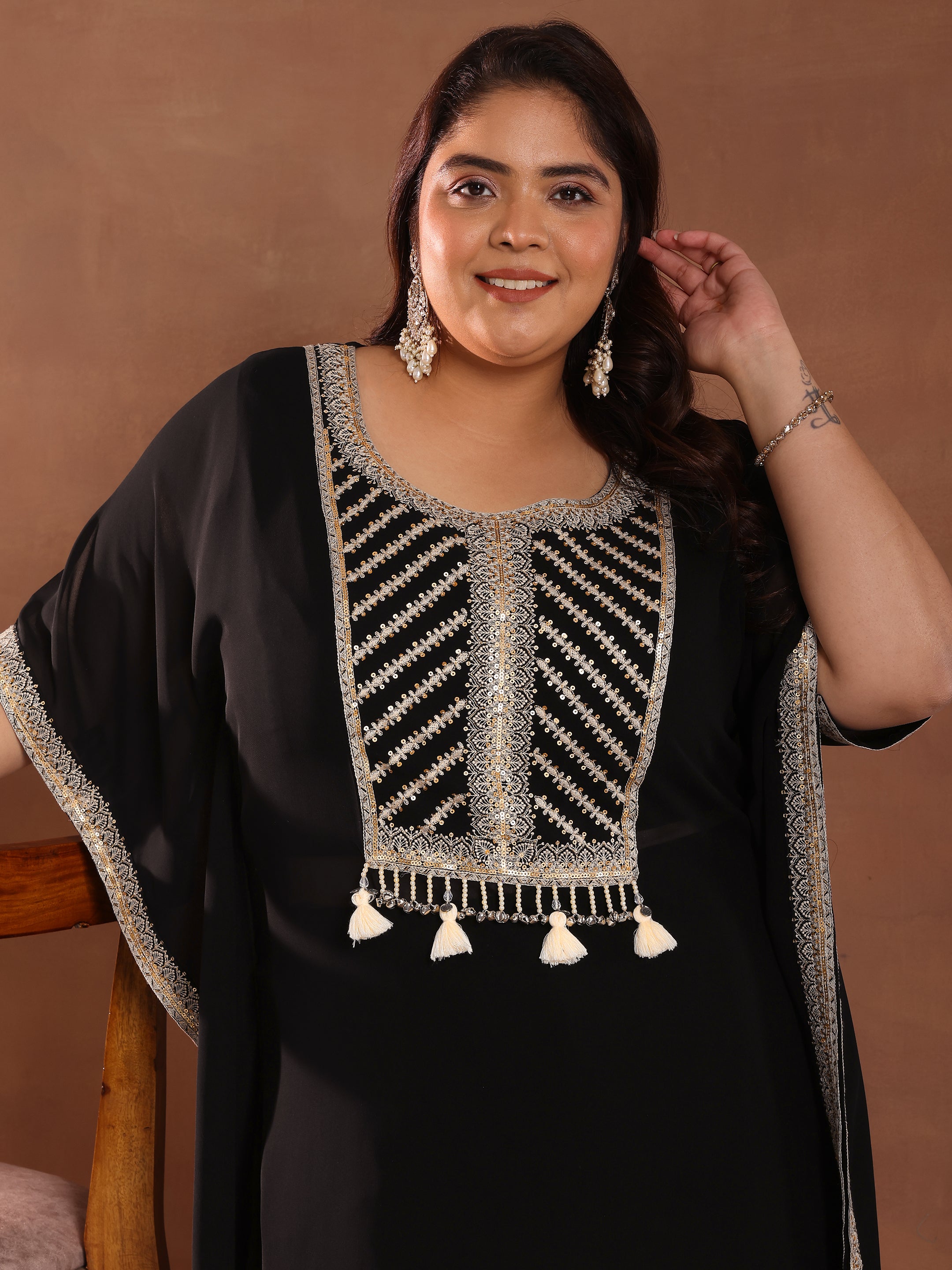 Buy Latest Indian Plus Size Party Outfits For Women Online Libas