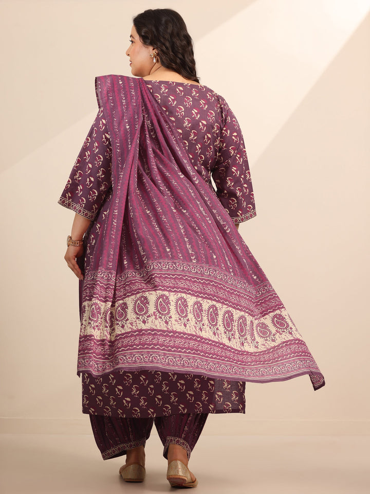 Plus Size Mauve Printed Cotton Straight Suit Set With Dupatta