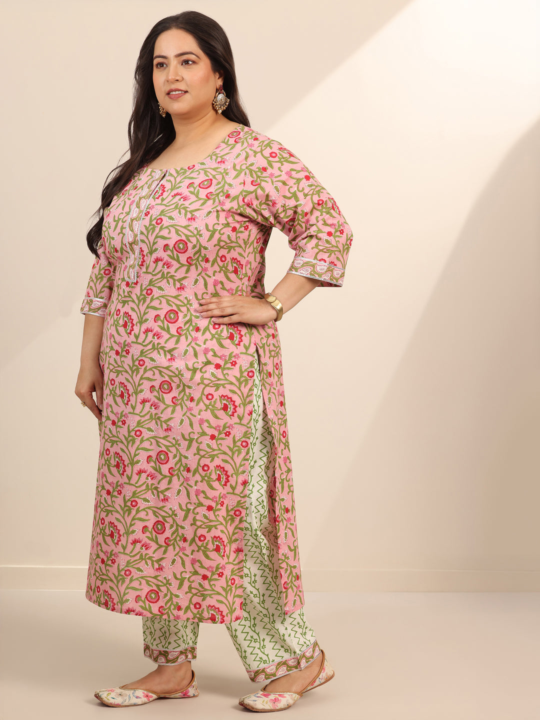 Plus Size Pink Printed Cotton Straight Suit Set With Dupatta