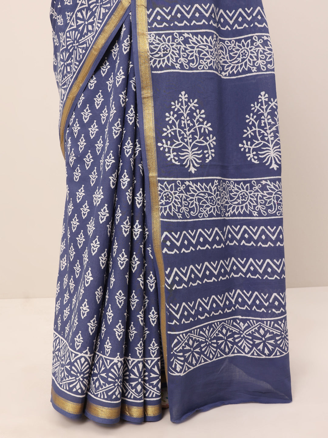 Blue Printed Cotton Saree With Unstitched Blouse