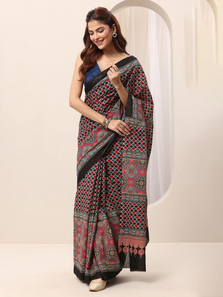 Maroon Printed Cotton Saree With Unstitched Blouse Piece