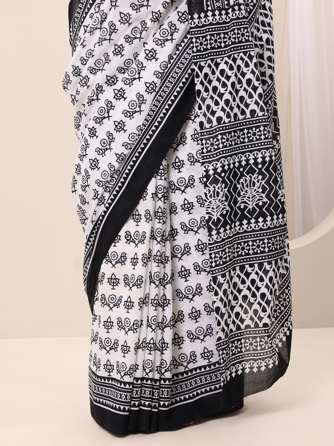 White Printed Cotton Saree With Unstitched Blouse