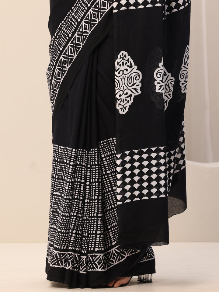 Black Printed Cotton Saree With Unstitched Blouse