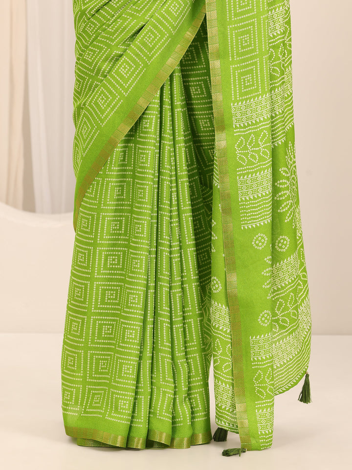 Light Green Printed Georgette Saree With Unstitched Blouse Piece