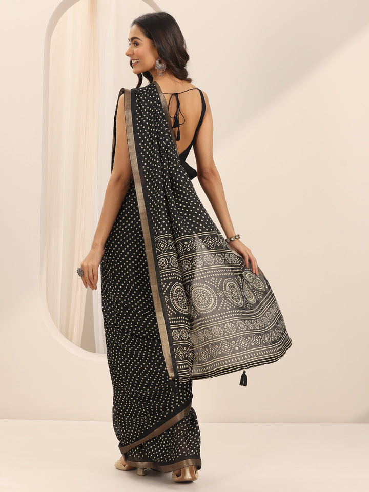 Black Printed Georgette Saree With Unstitched Blouse Piece