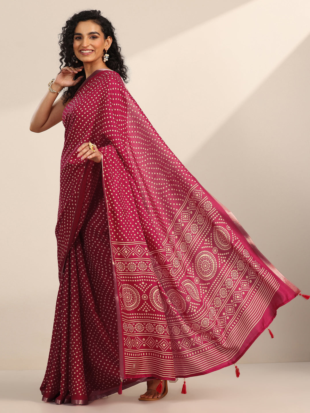 Pink Printed Georgette Saree With Unstitched Blouse Piece