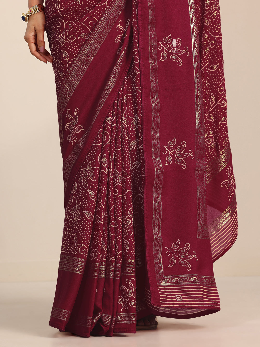 Red Printed Georgette Saree With Unstitched Blouse Piece