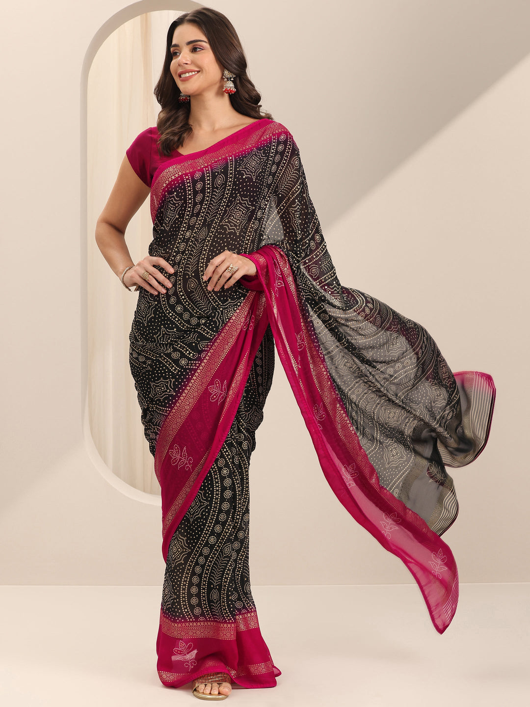 Black Printed Georgette Saree With Unstitched Blouse Piece