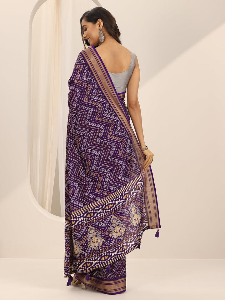 Purple Printed Silk Blend Saree With Unstitched Blouse Piece