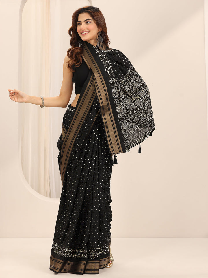 Black Printed Silk Blend Saree With Unstitched Blouse Piece